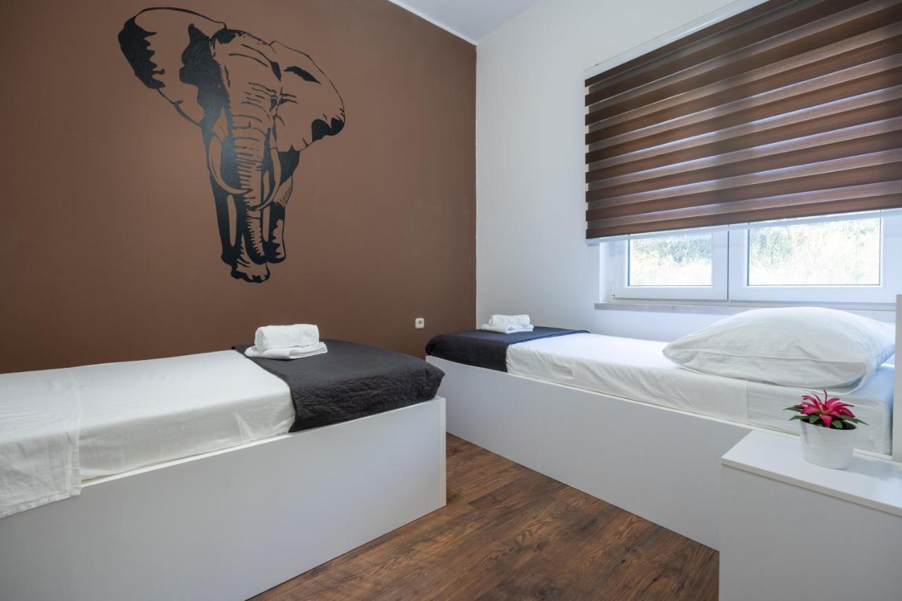 Ivano Apartment Стон Екстериор снимка